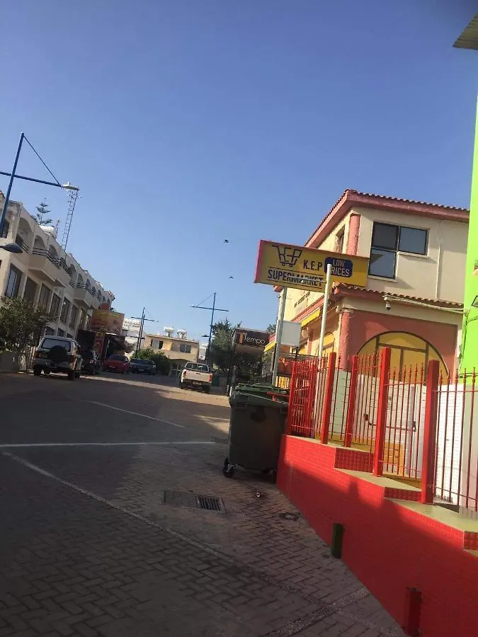 Central Luxury Studios Ayia Napa 0*,