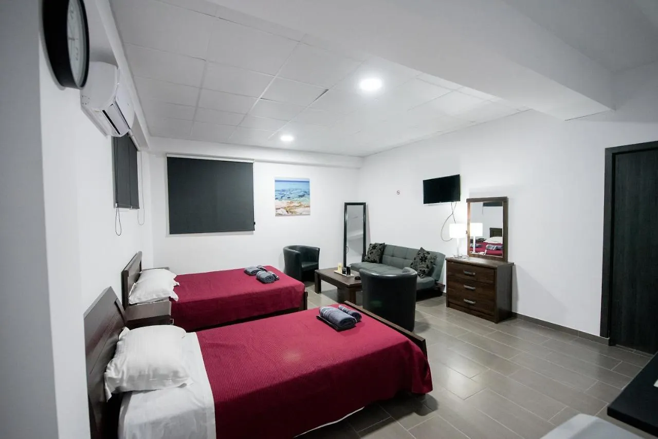 Central Luxury Studios Ayia Napa 0*,